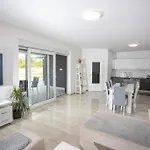 La Vita, Ljubuski Appartement