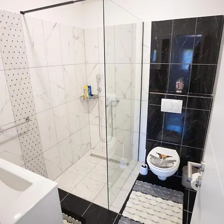 La Vita, Ljubuski * Vitina