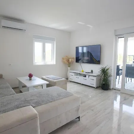 La Vita, Ljubuski Apartment