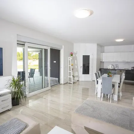 La Vita, Ljubuski Apartment