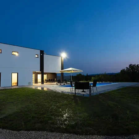 La Vita, Ljubuski Appartement